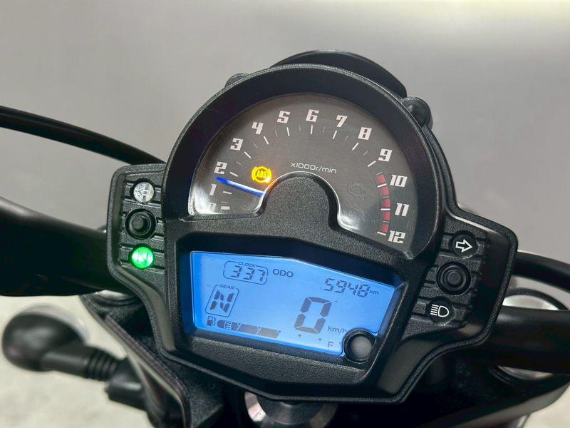 Vulcan650 S รถมือเดียวสภาพป้ายแดง  8