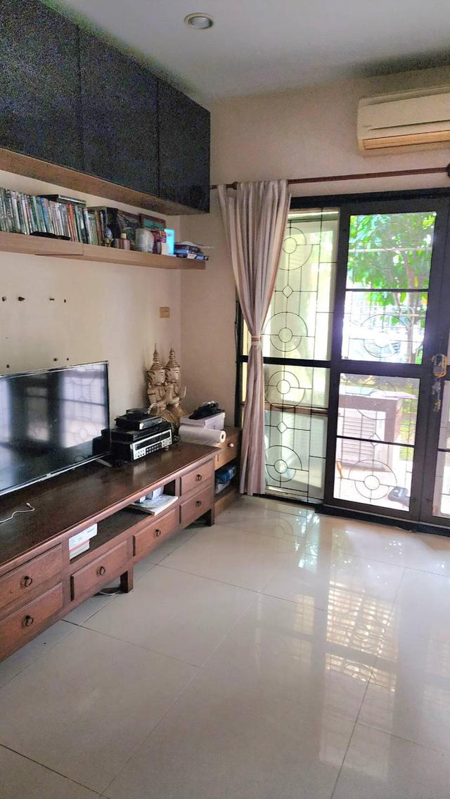 ขายบ้านแฝด เพ็ญศิริ  สุวินทวงศ์ 25  หนองจอก 2