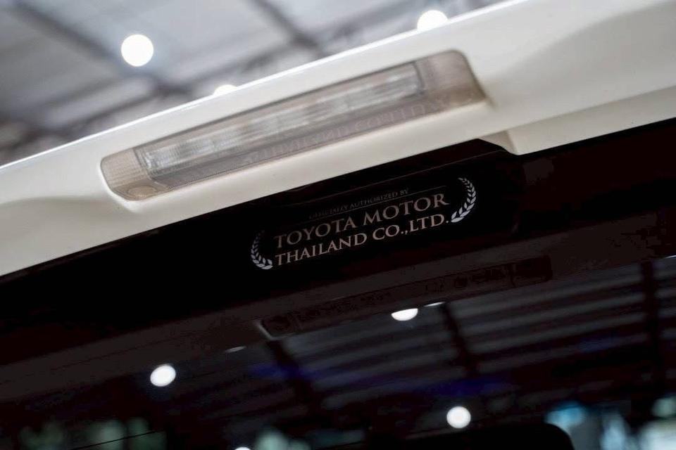 Toyota Vellfire 2.5 รถศูนย์โตโยต้า ตัวท็อป เบาะมิกกี้เม้า  ปี 2018 ไมล์ 64,xxx km กุญเเจครบ 2 ชุด 13