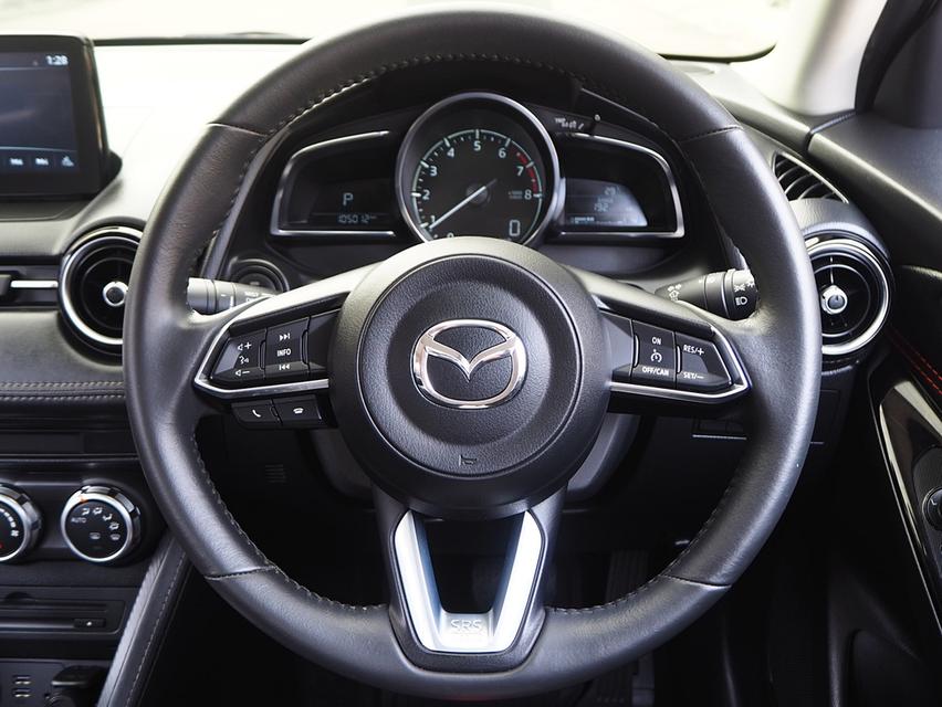 MAZDA 2 1.3 SKYACTIVE HIGH CONNECT (MNC) ปี 2019 สภาพป้ายแดง 17