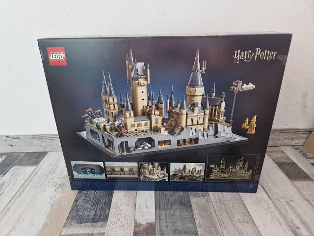 LEGO รุ่น Harry Potter Hogwarts Castle and Grounds Building Set