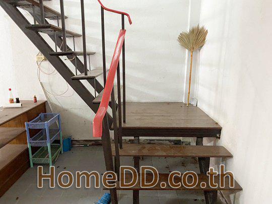 ขายทาวน์เฮ้าส์ 2 ชั้น หมู่บ้านยูลิ บางเมือง สมุทรปราการ T-6402