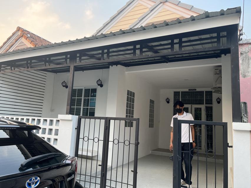 🏡บ้านวรารักษ์ รังสิตคลองสาม คลองหลวง🎉🎉เลขที่ 29/650ซ.8/5🎉🎉 เนื้อที่ 20 ตรว. 2 ห้องนอน 🛌 ห้องน้ำ 🛁 1 ครัว 🍽1 ห้องโถง 📺 จอดรถในบ้านได้ 1 2