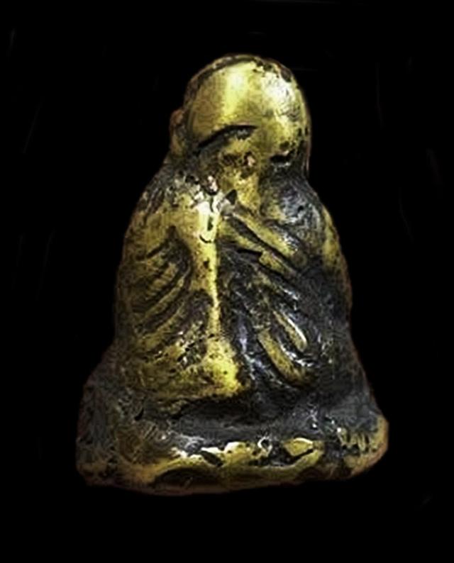 พระหลวงพ่อเงินเก่าเนื้อโลหะค่ะ