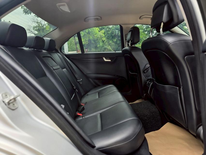 รหัสรถ CBLX4480 ⭐ BENZ C200 1.8 CGI BE W204 ปี 2013 ⭐ 9