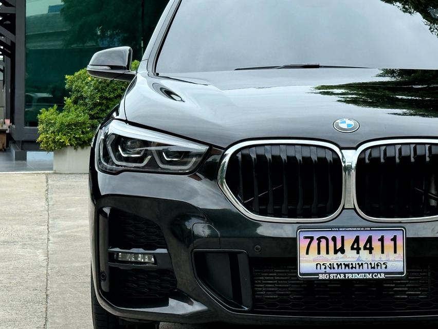 2021 BMW X1 20D MSPORT LCI รถมือเดียวออกป้ายแดง รถวิ่งน้อย เข้าศูนย์ทุกระยะ รถยังมีวารันตีศูนย์เหลืออีกนานครับ 7
