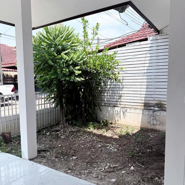 ทาวเฮ้าส์ชั้นเดียว มือสอง นิคม 304 ปราจีนบุรี 3