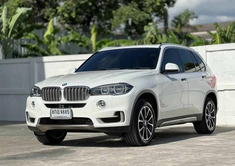 BMW X5 sDrive25d F15 2018SUV หรู ดีเซลเทอร์โบ 218 แรงม้า ขับสบาย ประหยัด 12-14 กม/ลิตร