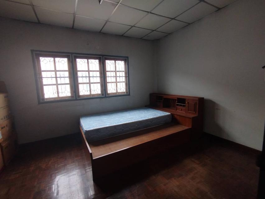 ขายทาวน์เฮ้าส์ หมู่บ้านภัชธีญา ทำเล : บางรักน้อย – ท่าอิฐ 9