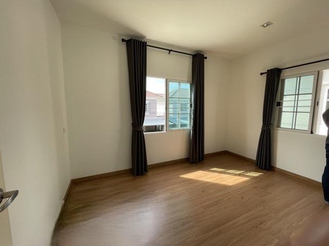 ขาย ให้เช่า บ้านแฝด 2 ชั้น โกลเด้น นีโอ ลาดพร้าว ซอยนวมินทร์42 ซอยสุวรรณนิเวศน์ ให้เช่าบ้านเปล่า ไม่รับเลี้ยงสัตว์ 12