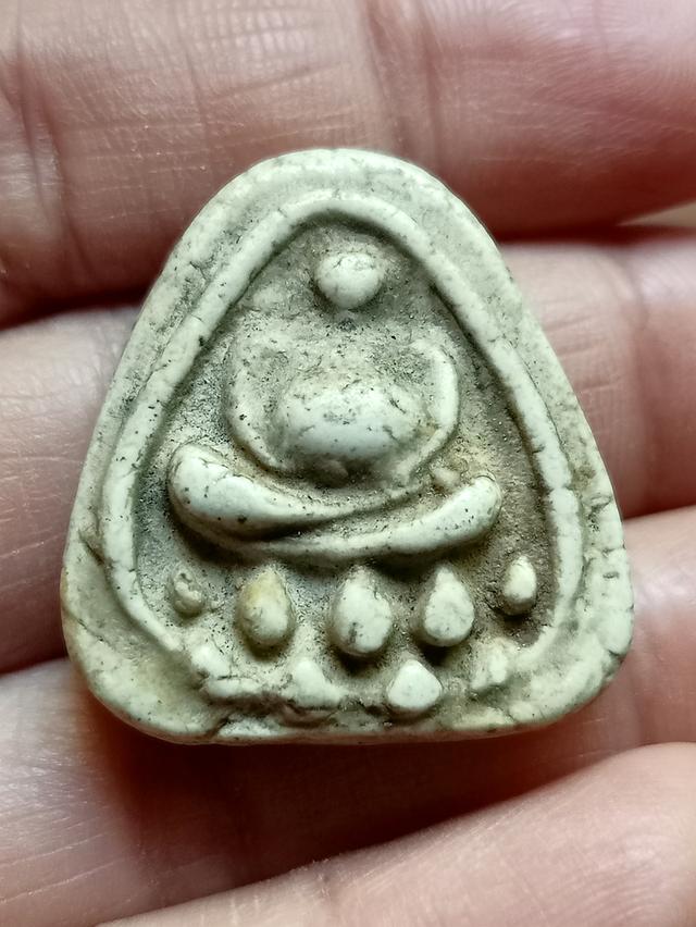 สนใจพระสอบถามได้นะคะ