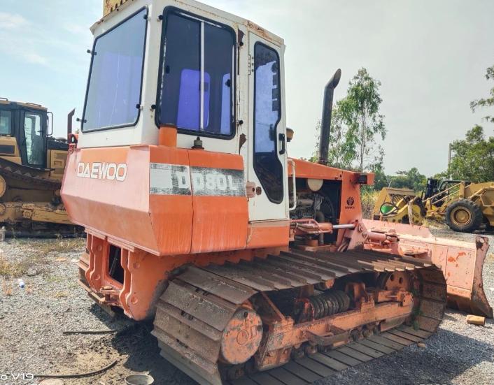 รถแทรกเตอร์ DOOSAN รุ่น DD80L เก๋งแอร์ 2