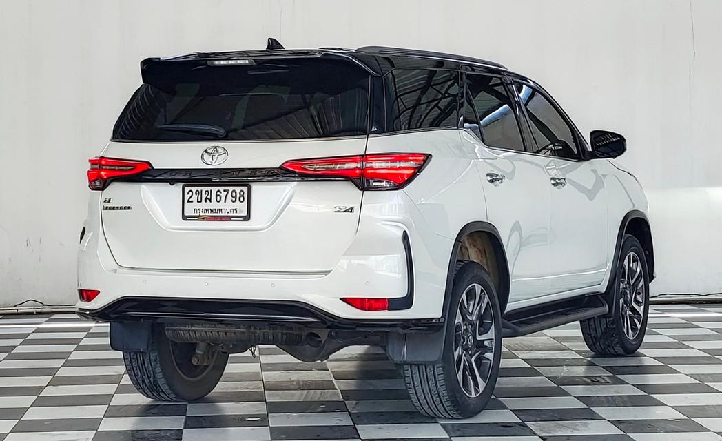 FORTUNER LEGENDER 2.8 V 4WD ปี 2020 จด21 ✅ ฟรีค่าจัด-ค่าโอน ✅ ฟรีประกันภัย ✅ ฟรี พรบ 6