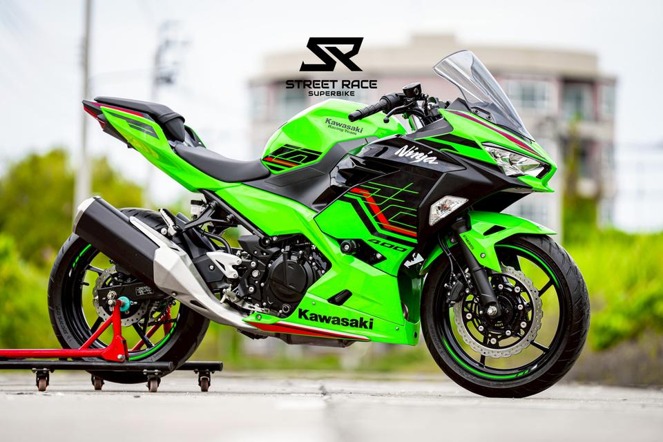 2024 Kawasaki Ninja 400 KRT ปี 2024 สีเขียวดำ 🏍️ สวย เดิมแท้ ไมล์น้อย พร้อมขี่! ✅ ไมล์เพียง 7,xxx กม. เท่านั้น จะออกมือ1 ดูคันนี้ก่อน!!