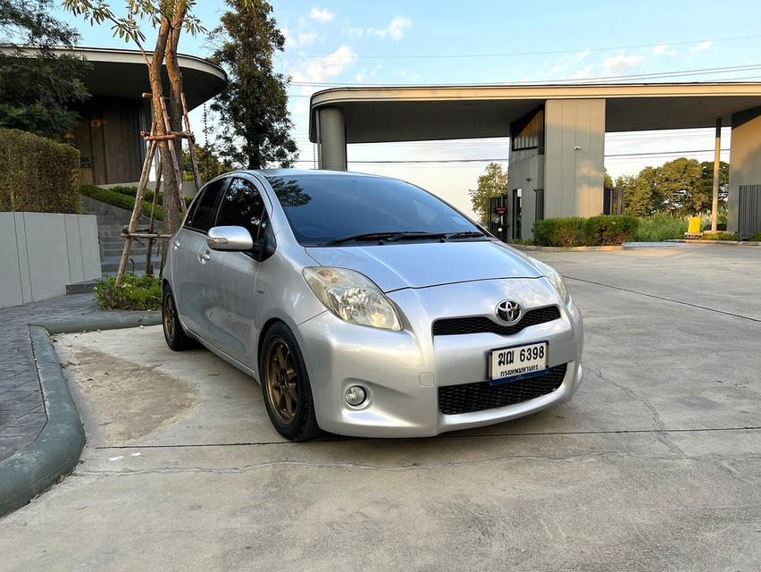 Toyota Yaris ออโต้ ท็อป ปี2013 ไม่แก๊ส ไม่ชน รูปย่อยที่ 2