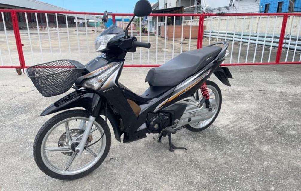 Honda Wave 125i สีดำ 2