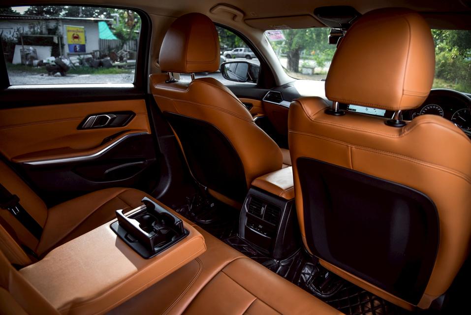 รหัสรถ CBL2163 BMW 320d 2.0 Limousine RHD [G20] AT 2020 11