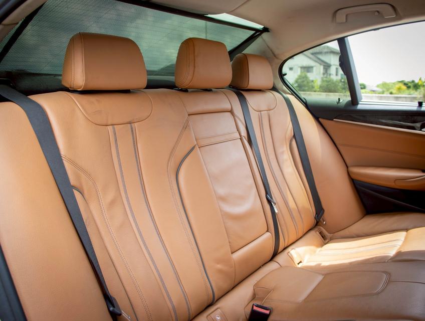 BMW 520D 2.0 SPORTS ปี2018เครื่องยนต์ดีเซล 4 สูบ 2.0 ลิตร TwinPower Turboรถบ้านแท้ ออพชั่นเต็มคัน ใช้งานน้อย 10