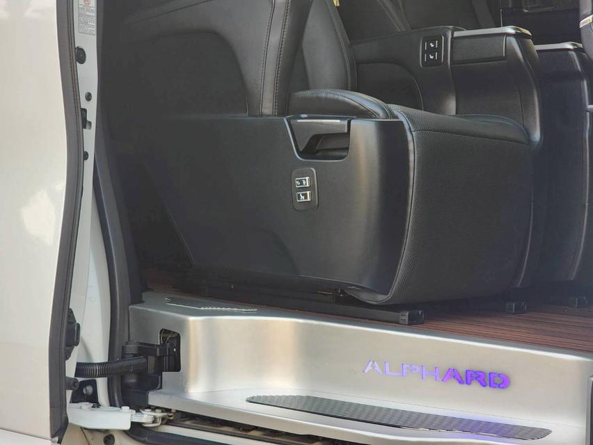 รหัสรถ PEAT559 🚙🚐TOYOTA ALPHARD SC 2022 วิ่ง 70,000 รูปที่ 15