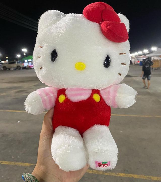 ตุ๊กตา Hello Kitty ของแท้