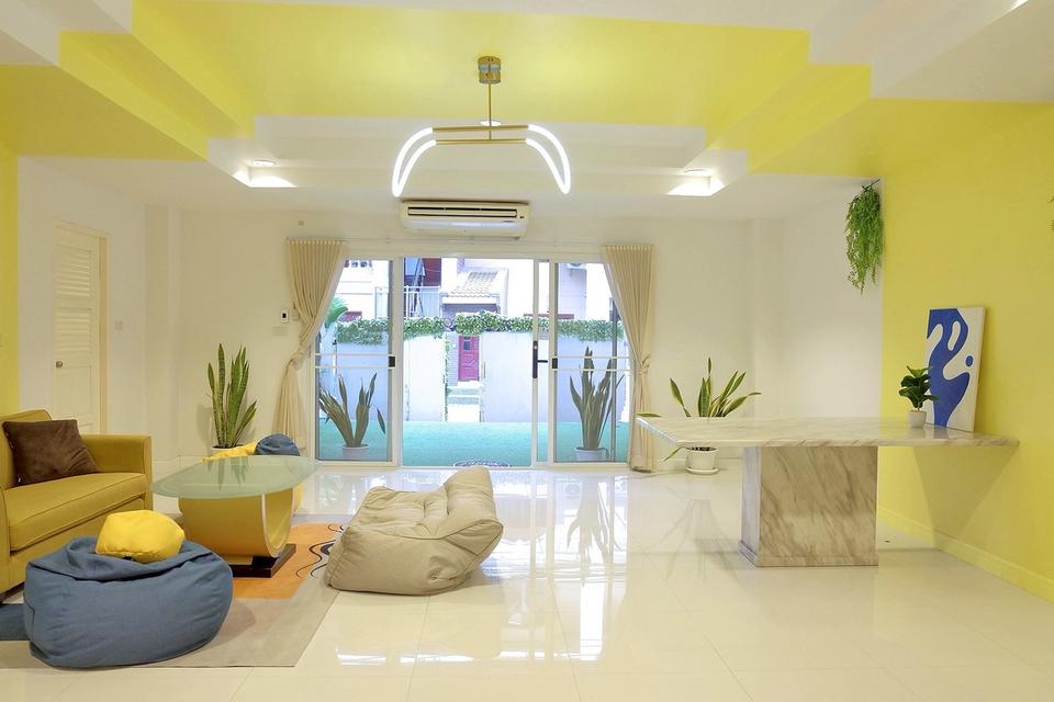 Luxury Home Office / Townhouse for Rent | Thonglor Soi 25 1