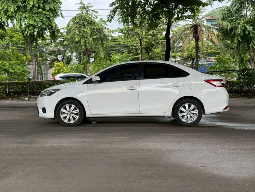 ขายรถ Toyota Vios 1.5E ปี 2014 สีขาว เกียร์ออโต้ 7