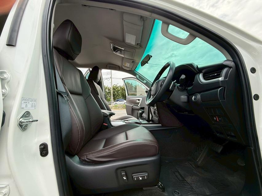 #Toyota #Fortuner 2.4 G สีขาว ปี2020 12