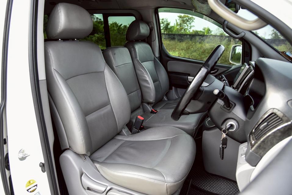 รหัสรถ CBL4442 Hyundai H-1 2.5 Limited AT 2016 7