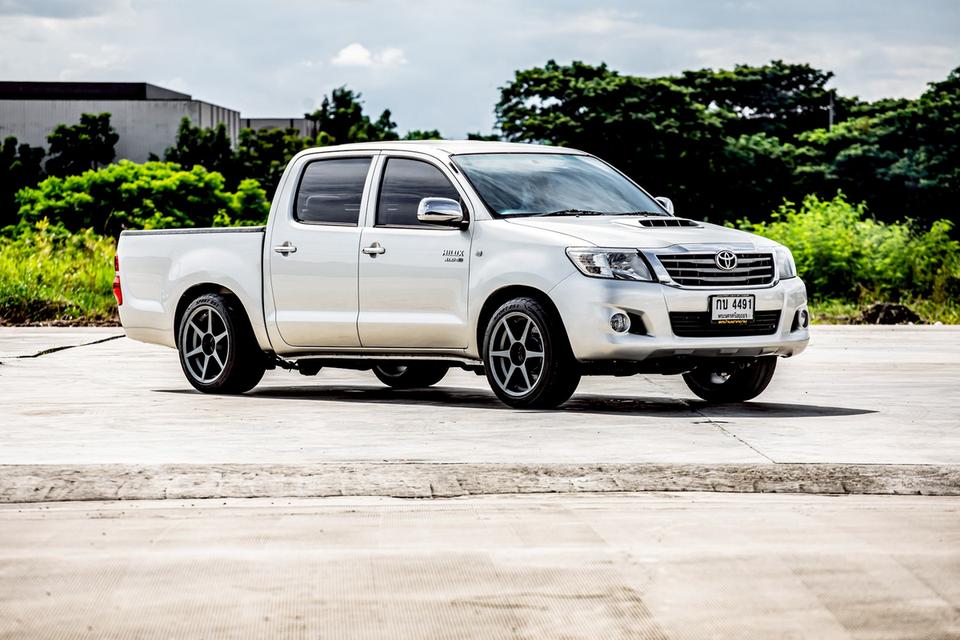 Toyota Vigo Double Cab 4 ประตู 3.0 ดีเซล ปี 2005 สีเทา  4
