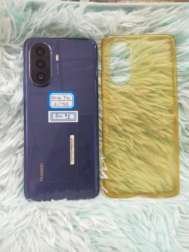  Huawei nova Y70