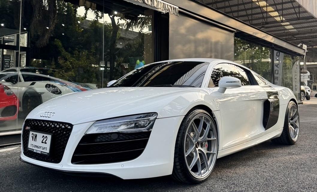 Audi R8 V10 Coupe Quattro 2010