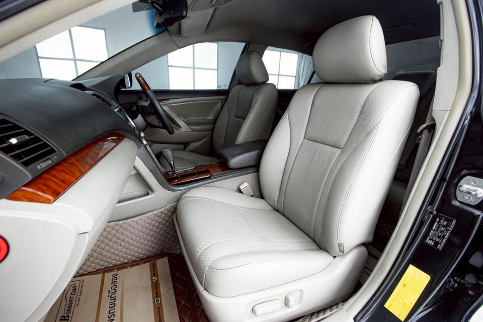  TOYOTA CAMRY 2.4 HYBRID 2011  18