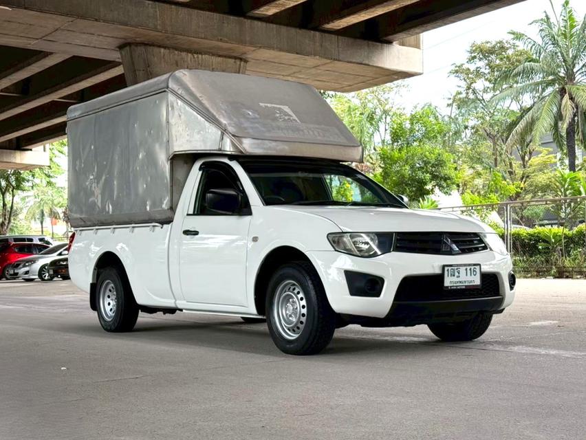 ขายรถ Mitsubishi Triton 2.4 หัวเดียว หลังคาสูง ปี 2014 สีขาว เกียร์ธรรมดา