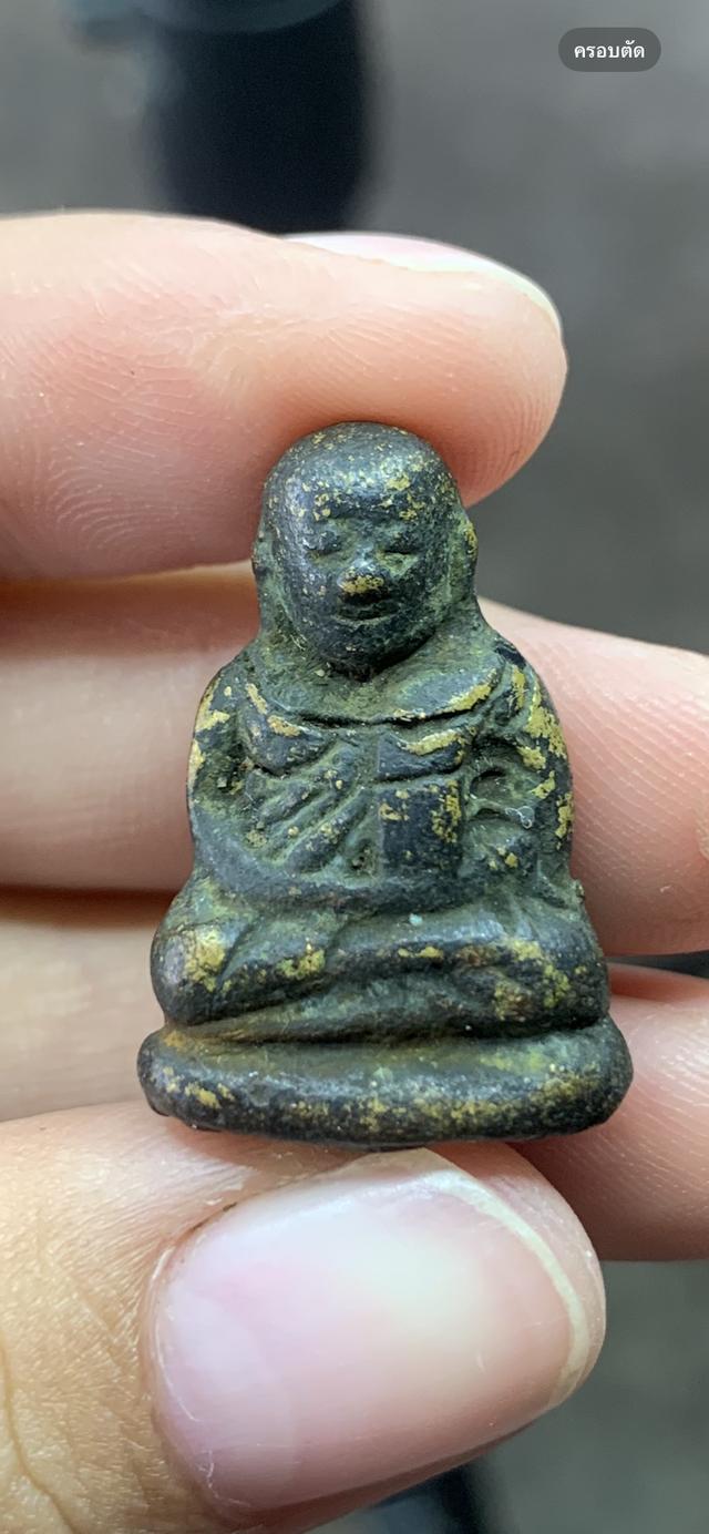 รูปหล่อหลวงพ่อเงินไม่รู้พิมพ์