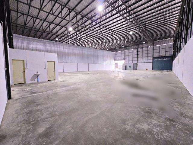รร.บ้านบางปิ้ง 3.1 กม.1 ออฟฟิศ 2 น้ำ ให้เช่าโกดังสูงพิเศษ 7ม. พร้อมออฟิศ 480 ตร.ม.120 ตร.วา. สมุทรสาคร ตลาดนัดวาสนาบางน้