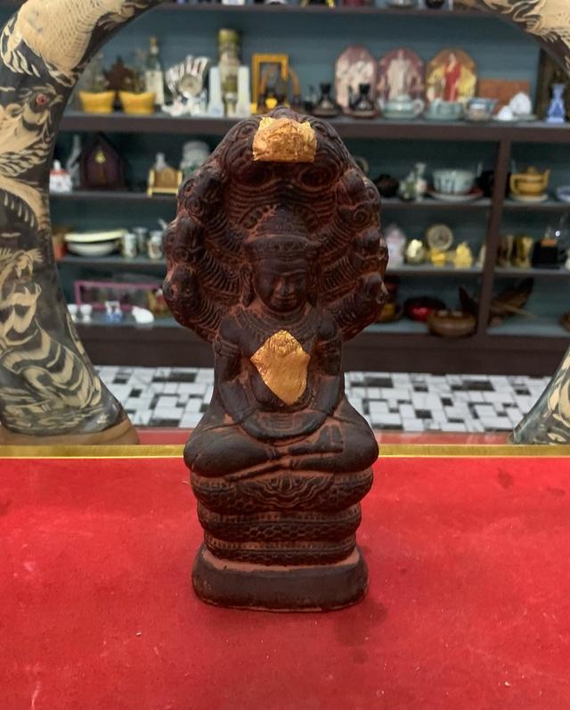 พระนาคปรก เนื้อศิลาแลง 6