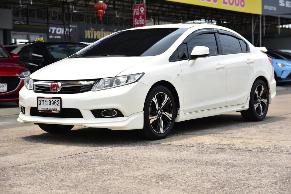 มือเดียวป้ายแดง ไมล์น้อย ชุดแต่งครบ รูปที่ 2