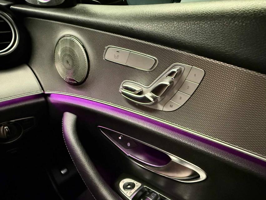Mercedes-Benz E220d Avantgarde W213 ปี 2017 8