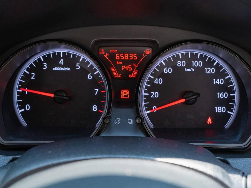 Nissan Note 1.2 V Hatchback ปี 2019 จด 2021รับประกันเครื่องเกียร์หลังการขาย 3ปี 30000 KM. รูปย่อยที่ 4
