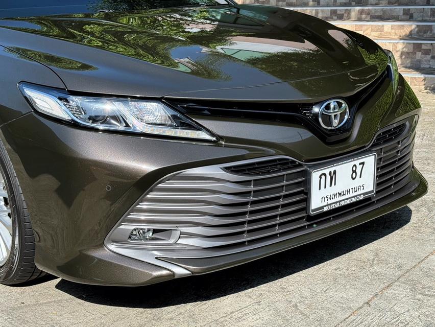 2021 TOYOTA CAMRY 2.5G รถมือเดียวออกป้ายแดง รถวิ่งน้อย รถเข้าศูนย์ตามระยะ รถไม่เคยมีอุบัติเหตุครับ 9