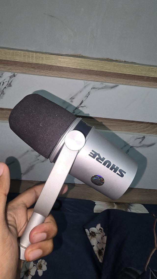 Shure MV7 ไมโครโฟนdynamicคอนเดนเซอร์
