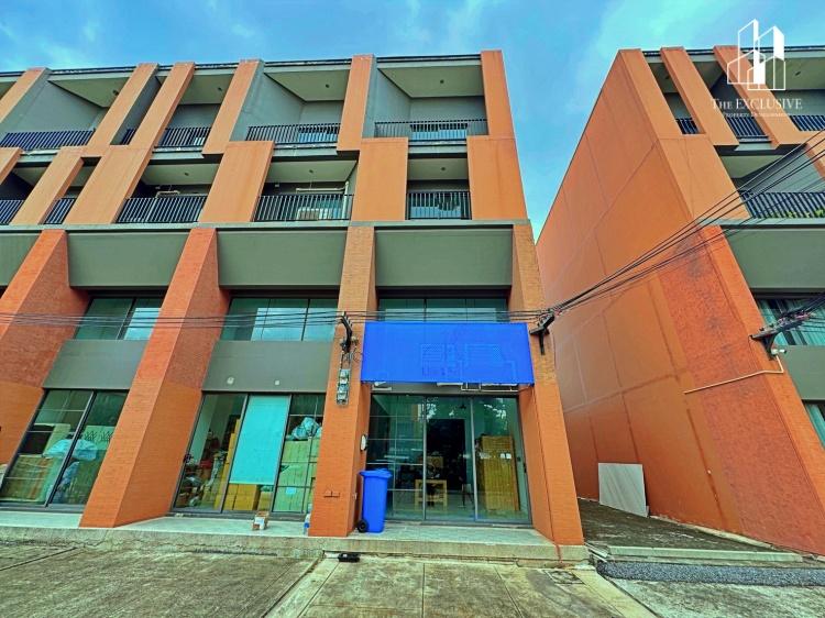 🏢 ขาย / ให้เช่า อาคารพาณิชย์ “สิริ อเวนิว เพชรเกษม 81” หลังมุม พร้อมใช้งาน 1