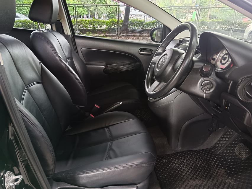 Mazda2 1.5A/T 2011 6