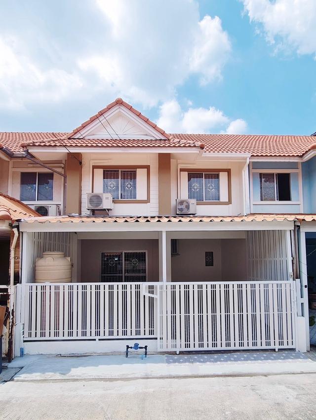 หมู่บ้านพฤกษาC 1