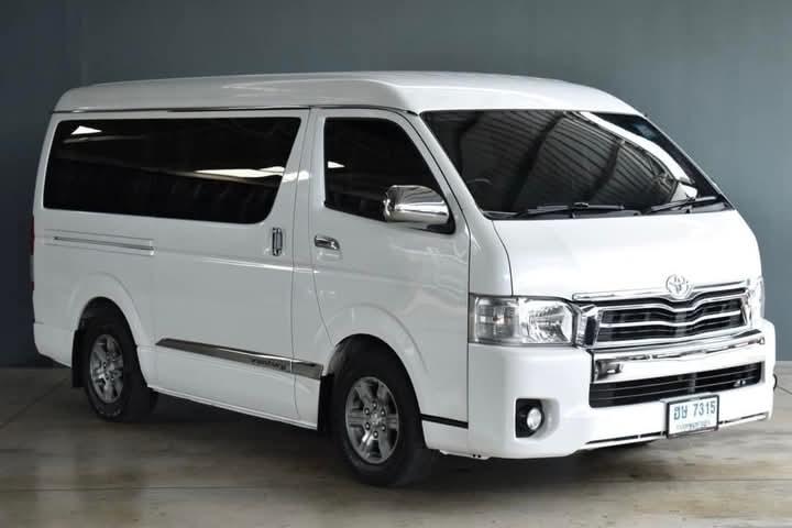 Toyota Ventury ปี 2017 2