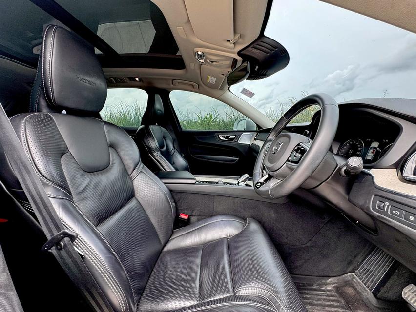 VOLVO XC60 2.0 RECHARGE T8 INSCRIPTION 4WD 2019  9
