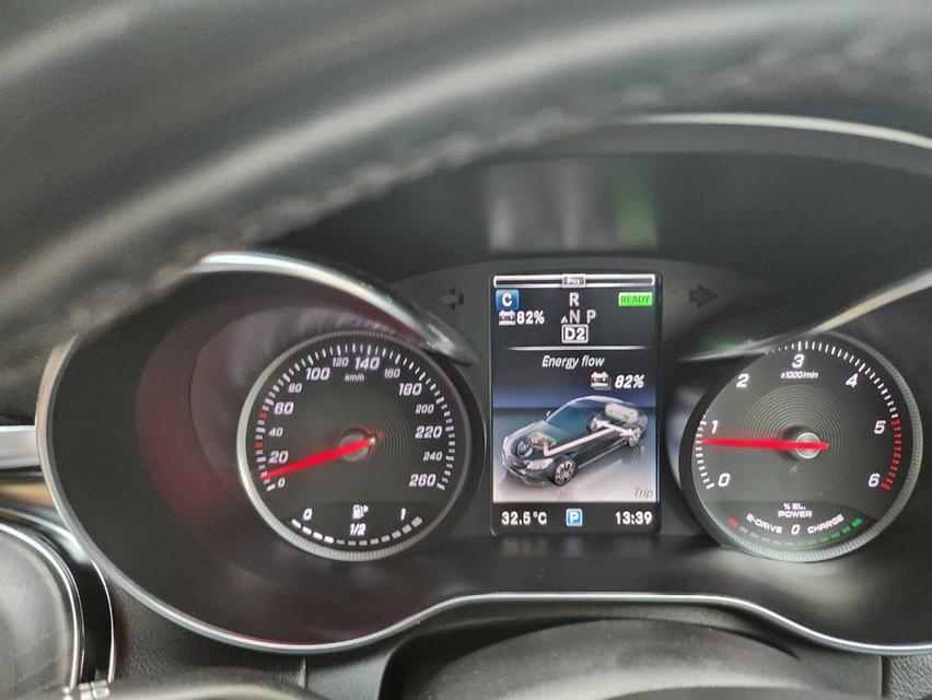 Mercedes-Benz C300 AMG topสุดในซีรีย์ พร้อมใช้ · Sedan · ขับไปแล้ว 140,000 กิโลเมตร รูปที่ 11