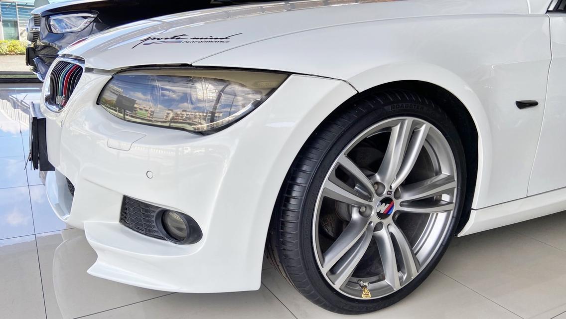 BMW320ci 2