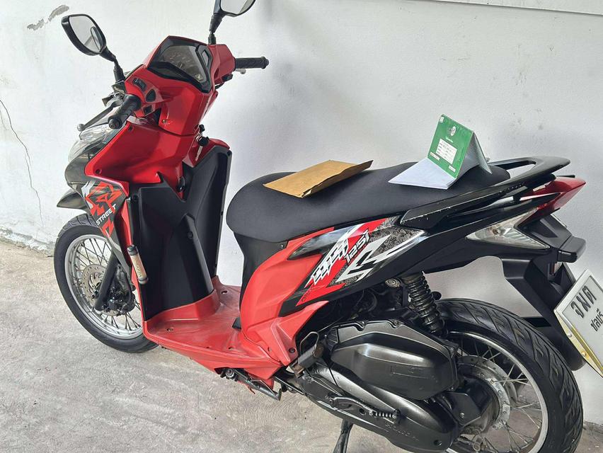 Click 125i 7