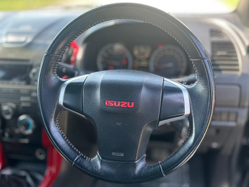 ISUZU D-Max SPACECAB 1.9 X-Series Z 2016 8